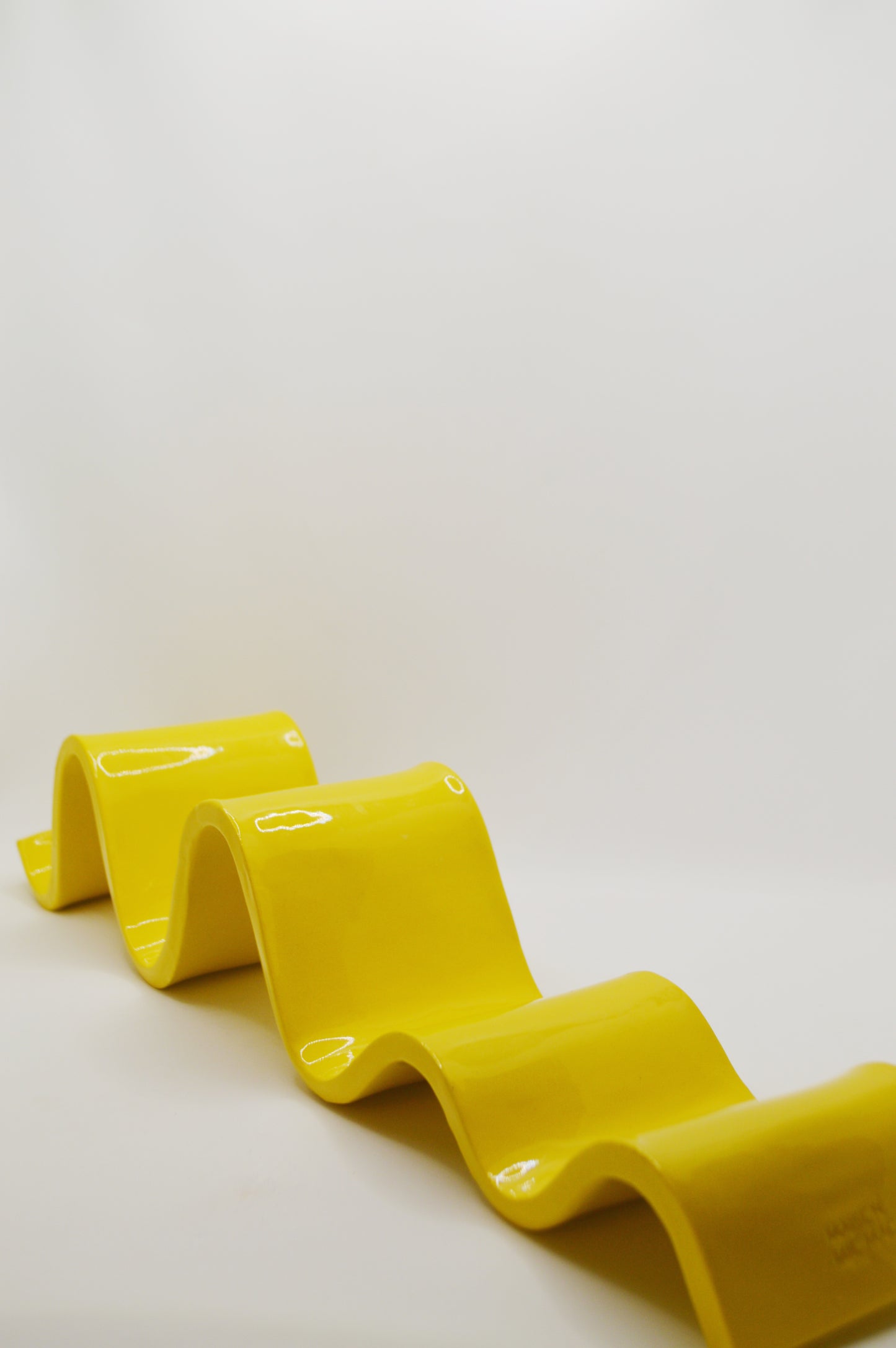 Vide-poches vague jaune