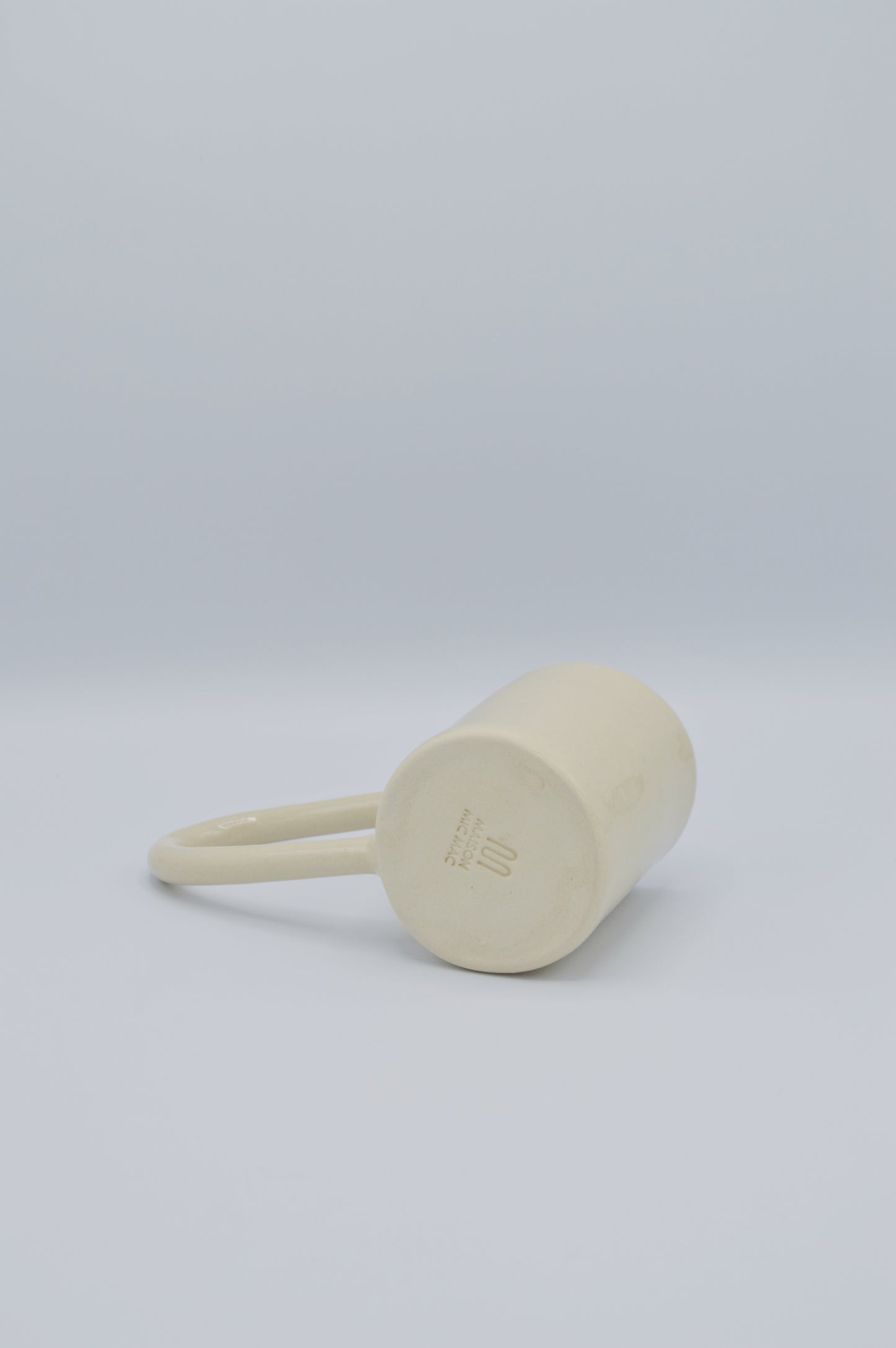 Mug anse longue crème