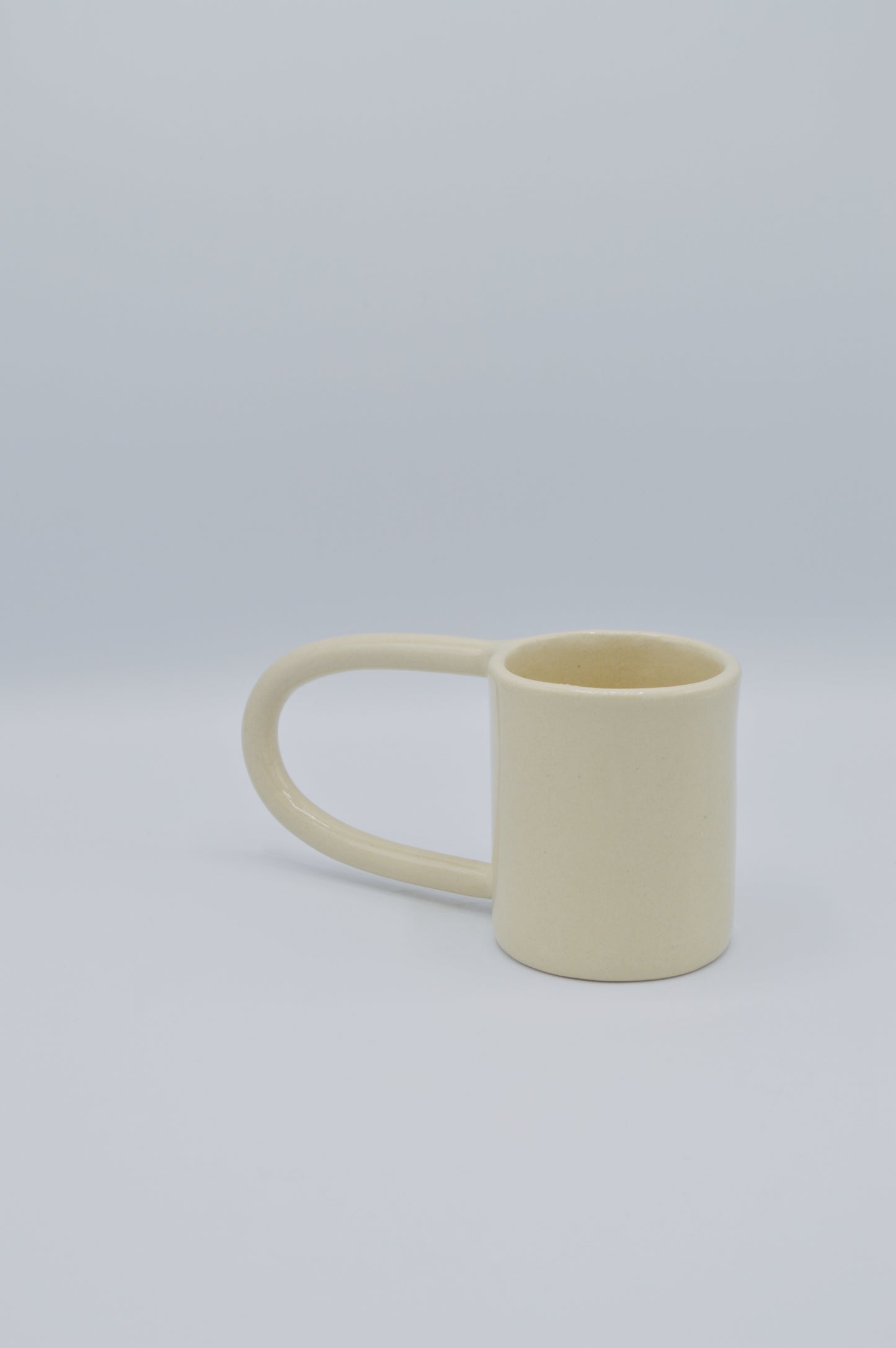 Mug anse longue crème