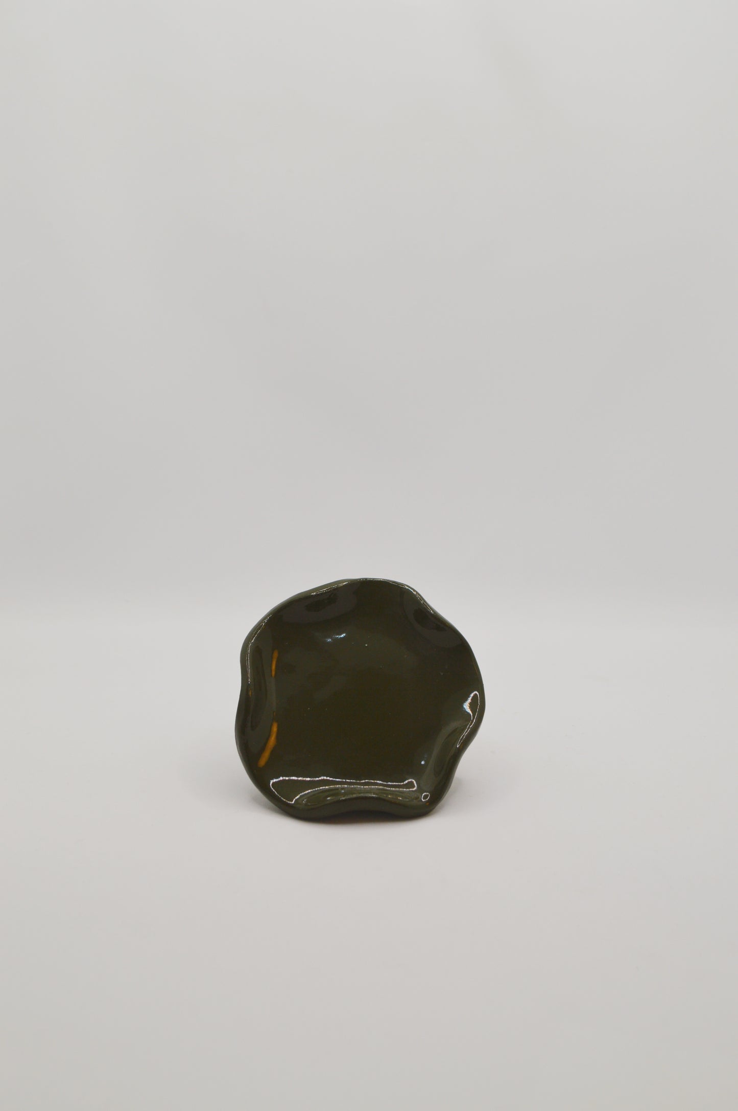 Mini assiette olive ondulée